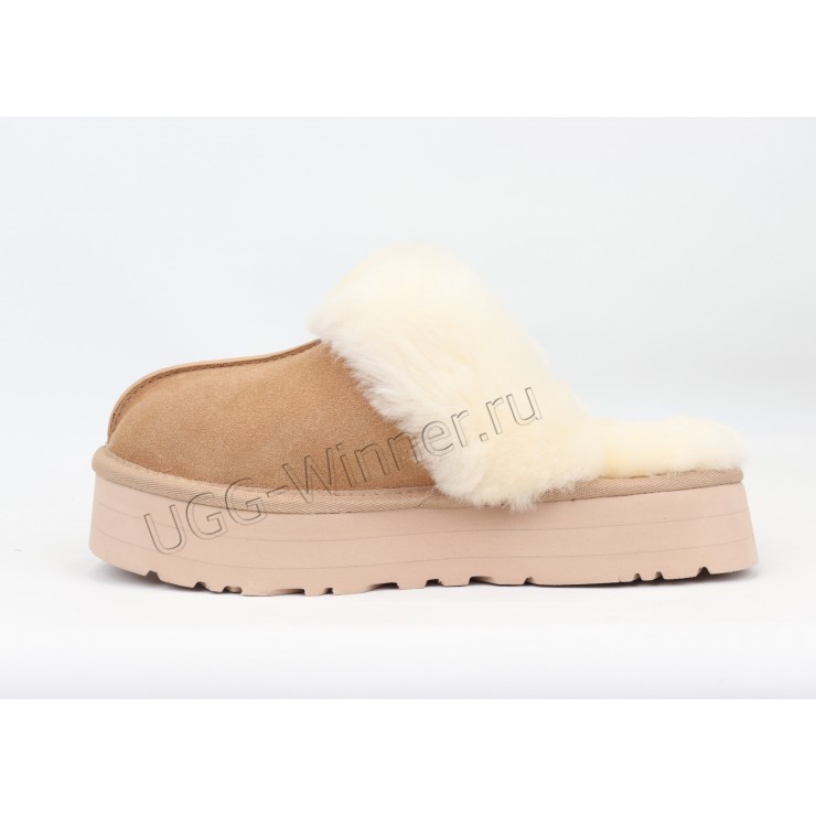 UGG Disqutte Sand