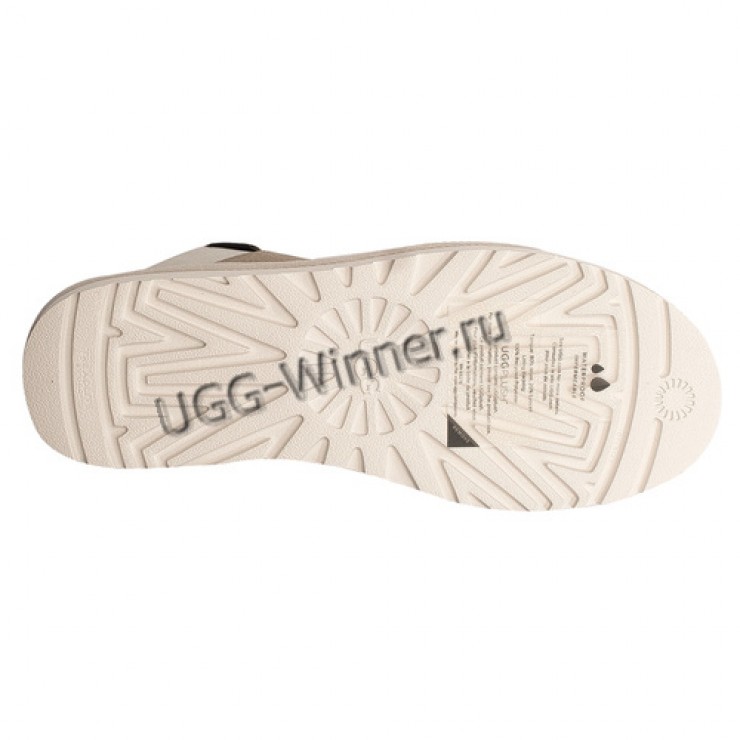  UGG HIHLAND HI GTX  Sand