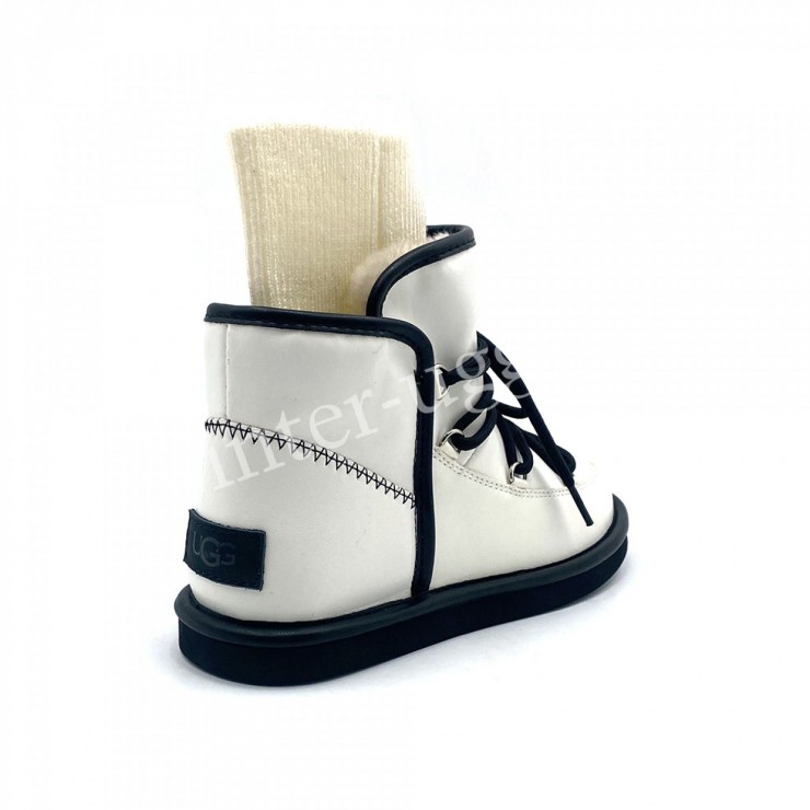 Ugg Lodge Mini Leather - White