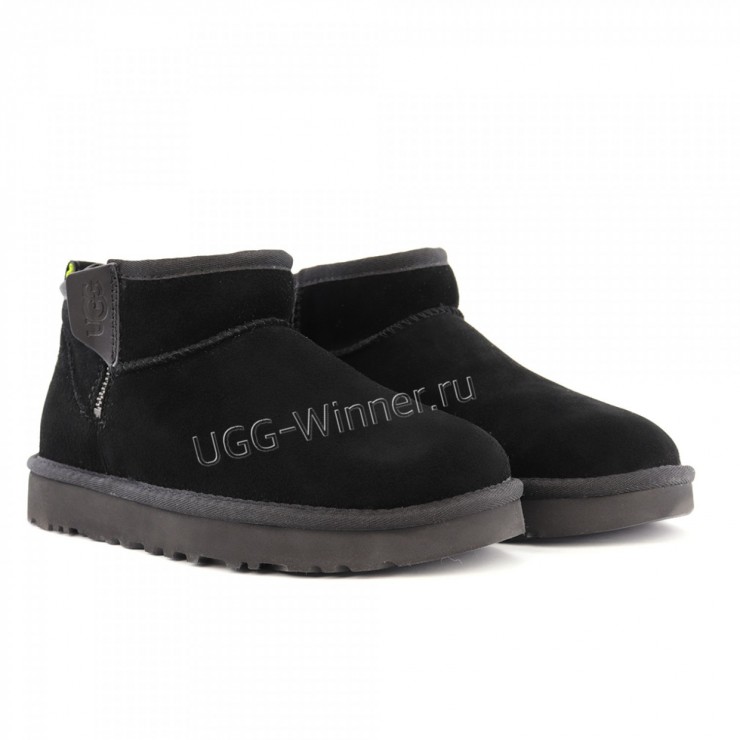 Classic Ultra Mini Zip Boot Black/ Pearfect