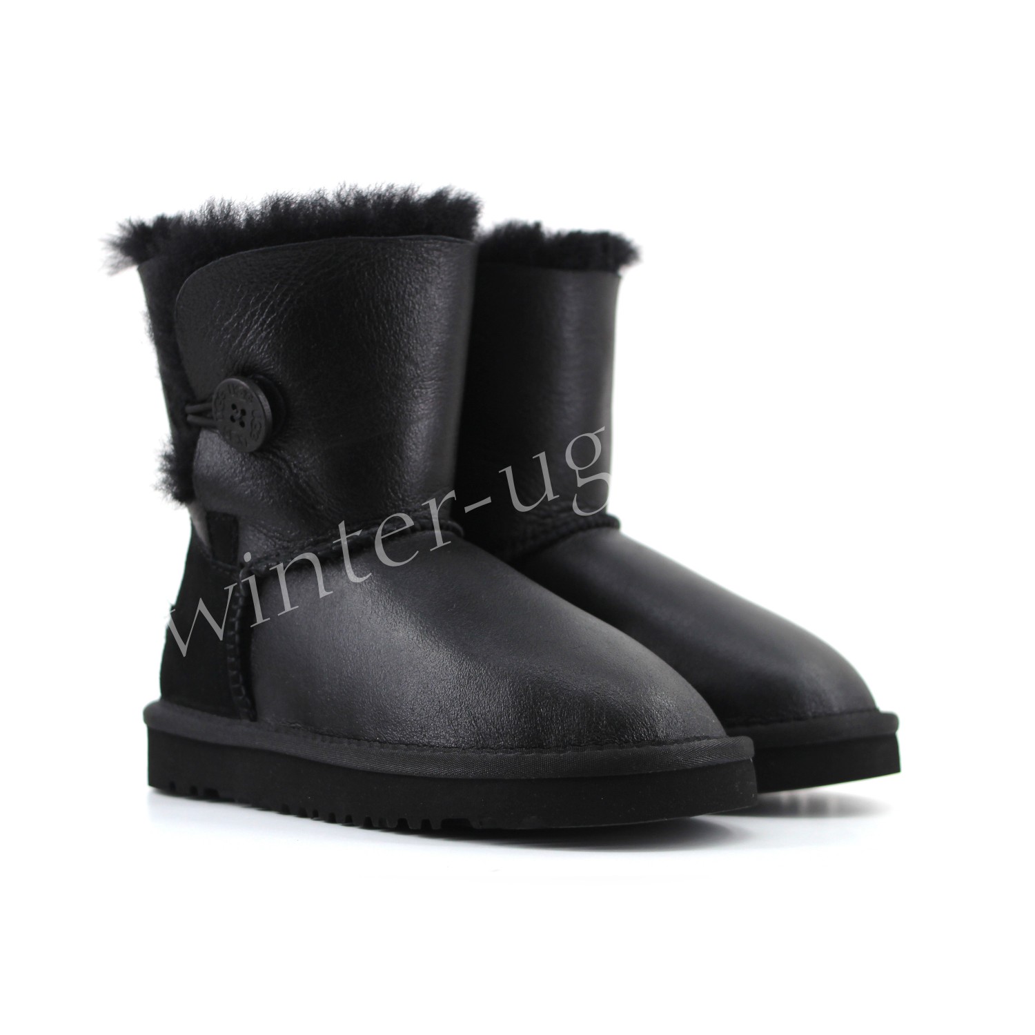 UGG Bailey button Metallic Black